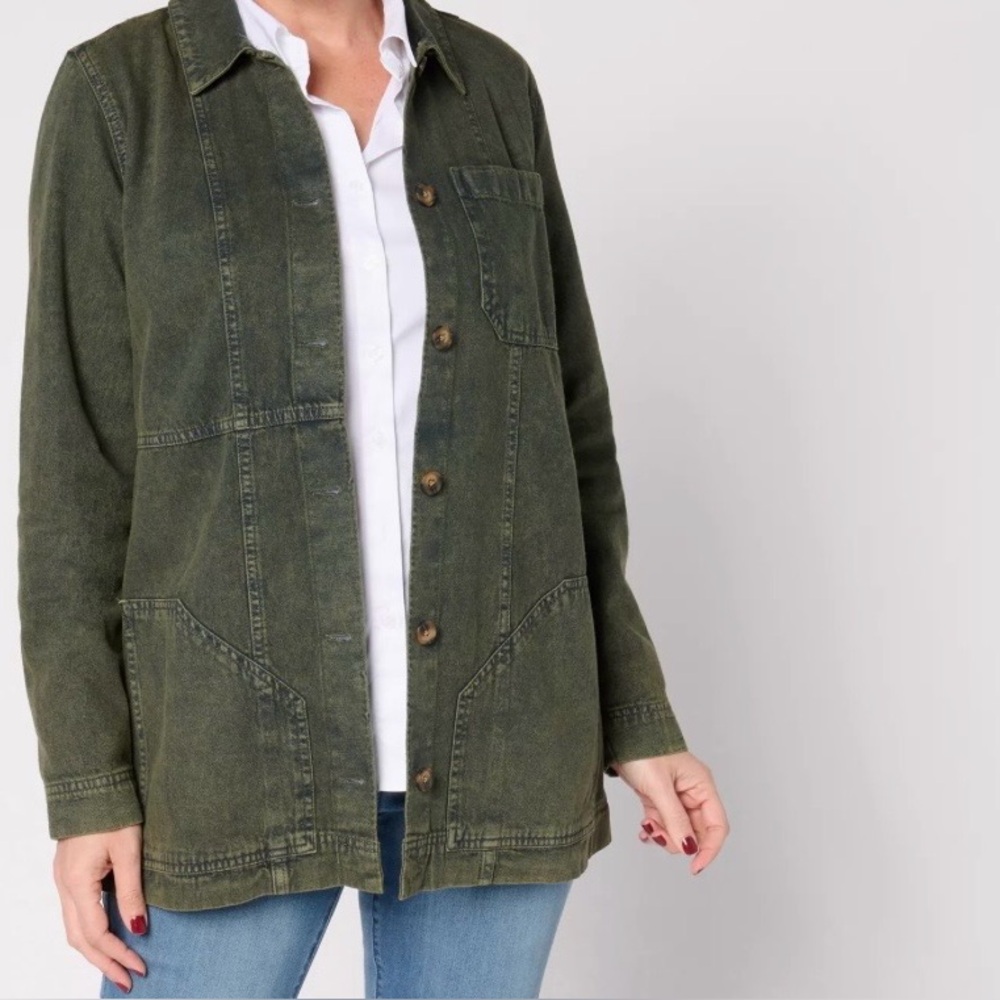 Joan Rivers Denim Shirt Jacket with Seaming Details (Size XS)